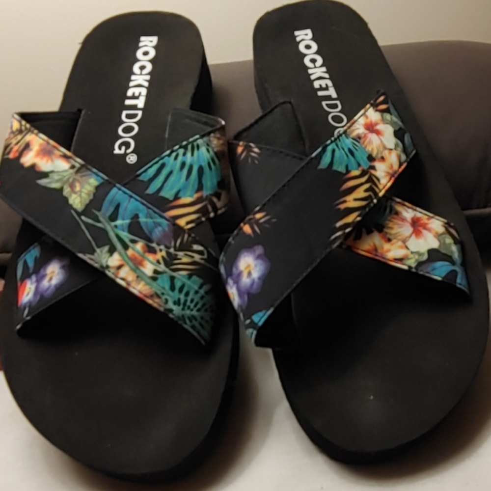 Rocket Dog slides floral fabric size 11